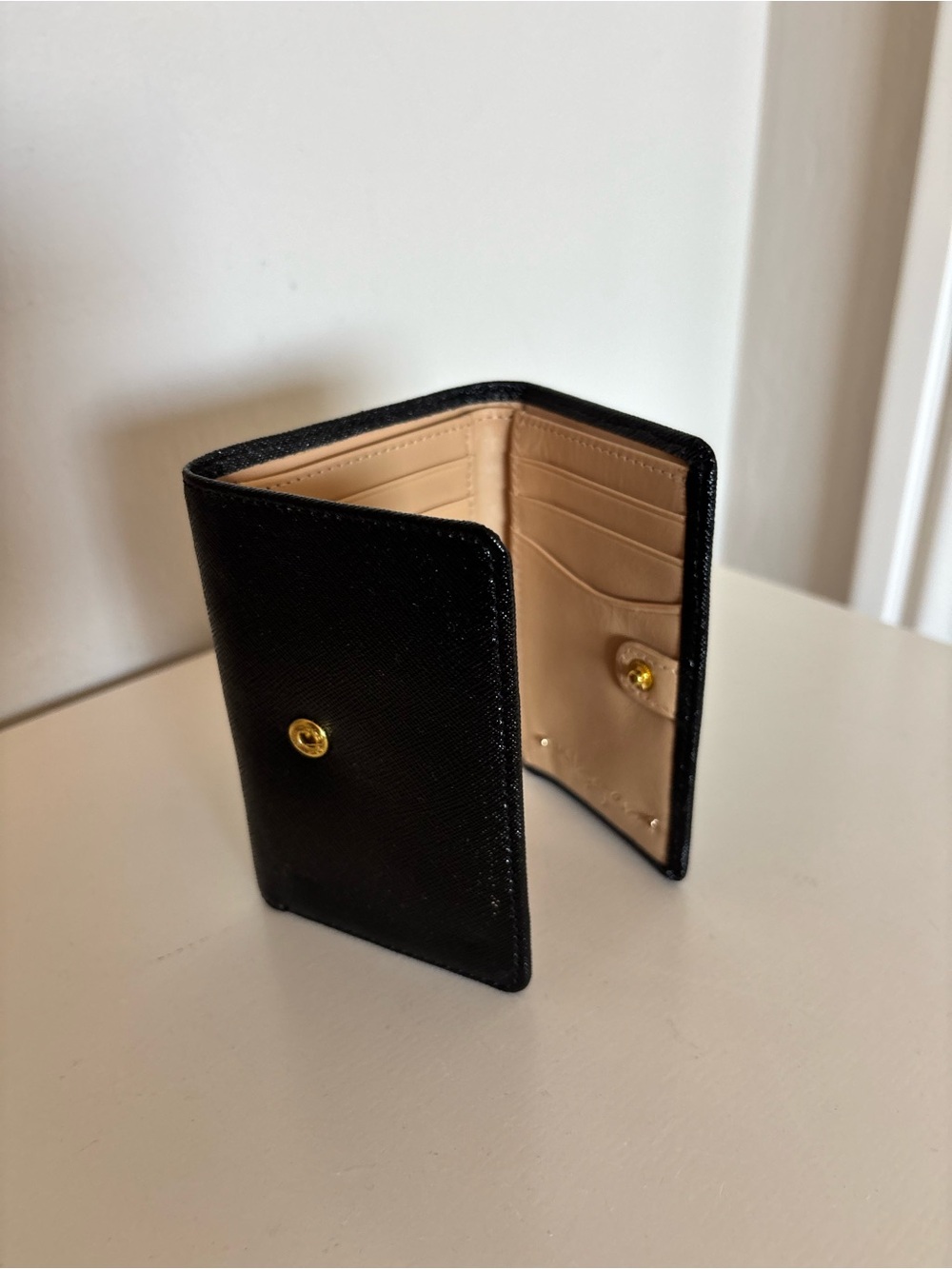 Halogen Black Exterior with Beige Interior Card Wallet